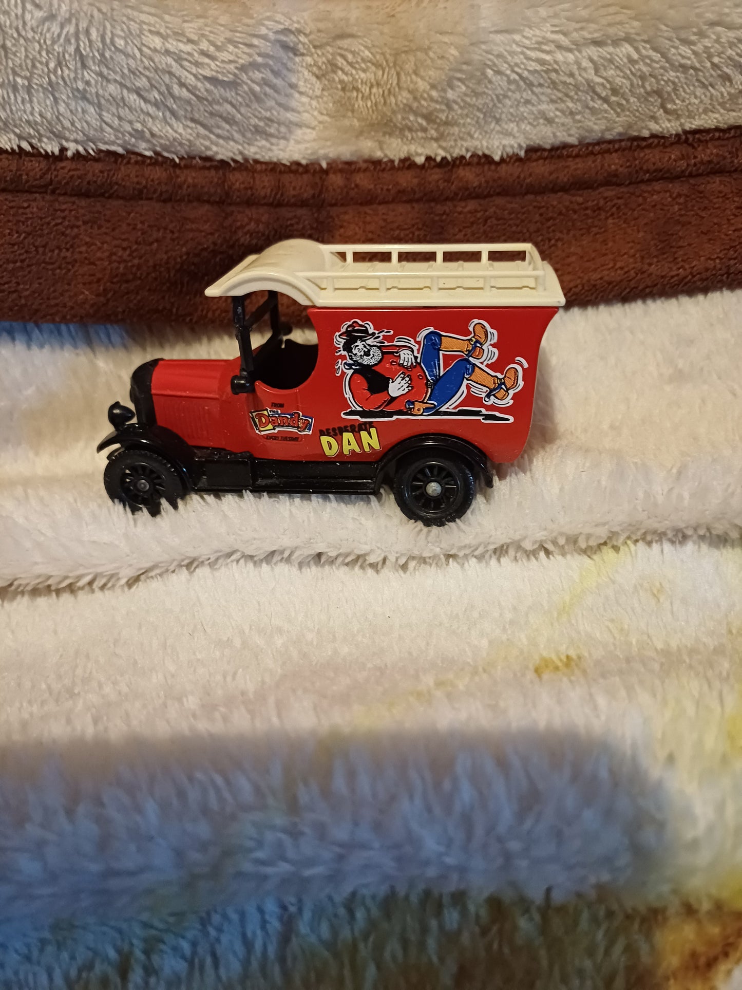 LP50180, Bull Nose Morris Van, Desperate Dan from The Dandy Comic