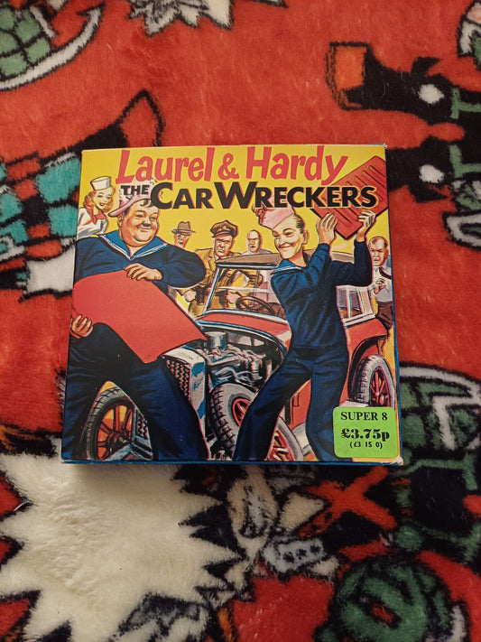 A rare LAUREL & HARDY vintage 8mm Film / The Car Wreckers Mountain Films T309
